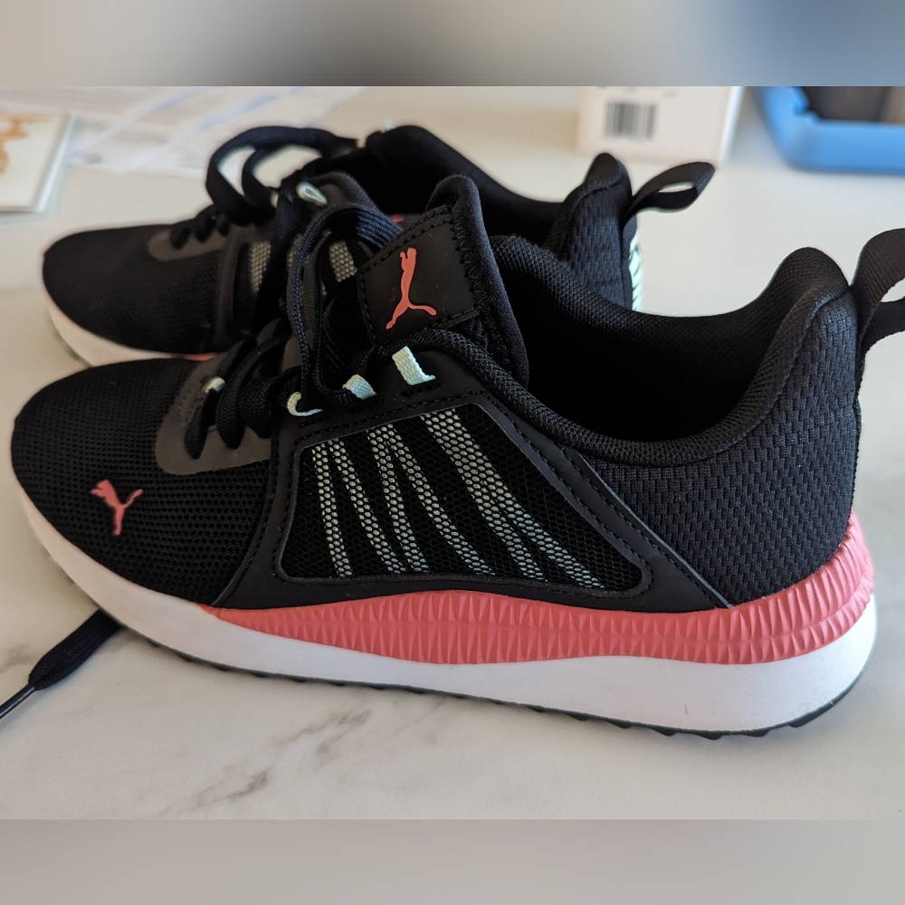 Puma women's shoes 7